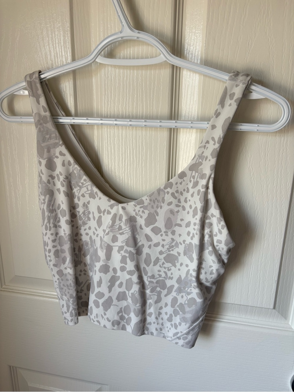 lululemon athletica Neutral Beige Speckled Scoop Crop